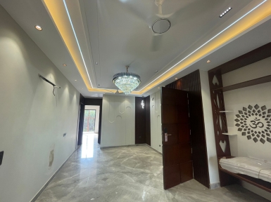 4 BHK East Facing Independent Floor For Sale